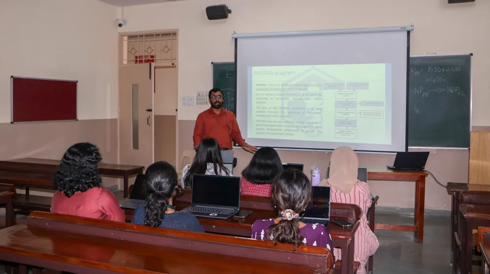 Research Centre – image 9
